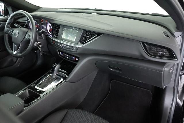 Opel INSIGNIA Sports Tourer 1.5 CDTI Business / LED / Aut / Navigatie / CarPlay