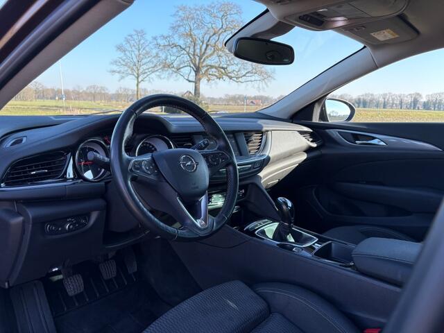 Opel INSIGNIA 1.5 TURBO BUSINESS / STUUR-STOELVERWARMING / BOMVOLL