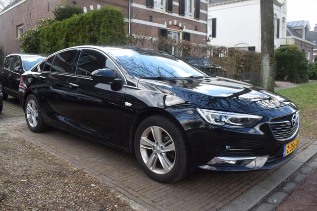 Opel INSIGNIA Grand Sport 1.5 Turbo Innovation