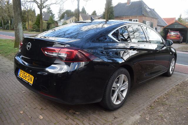 Opel INSIGNIA Grand Sport 1.5 Turbo Innovation
