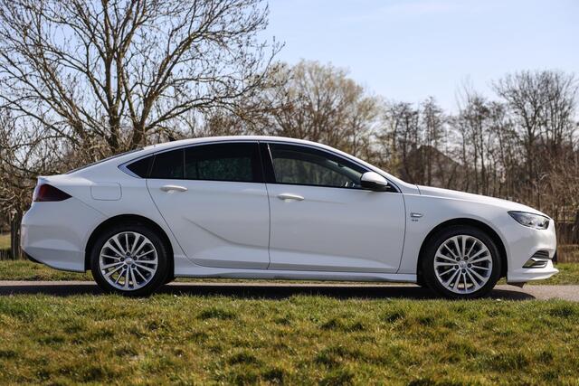Opel INSIGNIA Grand Sport 1.5 Turbo 164 PK OPC Line ? Sportstoel ? Leder ? Carplay