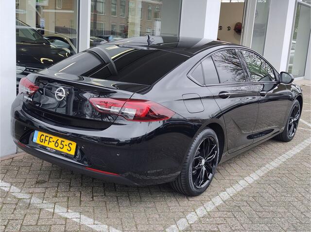 Opel INSIGNIA Grand Sport 1.5 TURBO INNOVATION BLACK EDITION AUT. Leder | Navigatie | Stuurverwarming