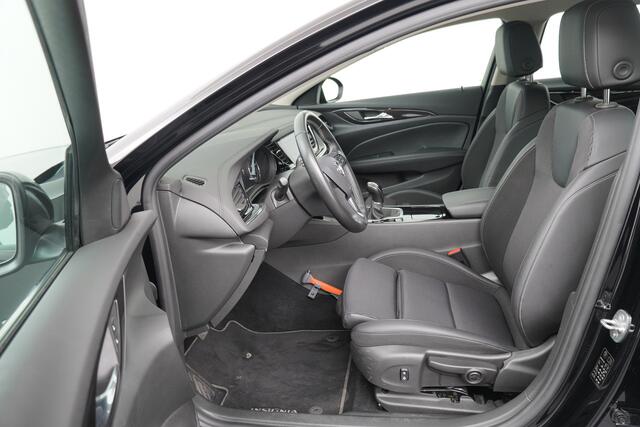 Opel INSIGNIA Sports Tourer BWJ 2021 1.5 CDTI 123 PK Business Elegance | NWE APK TREKHAAK / SPORTSTOELEN / CAMERA / CARPLAY / NAVI / CLIMA / CRUISE / HALF LEDER / KEYLESS / CAMERA / ELEK. ACHTERKLEP / DODE HOEK DETECTIE / LMV 18 INCH / LED