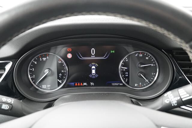 Opel INSIGNIA Sports Tourer BWJ 2021 1.5 CDTI 123 PK Business Elegance | NWE APK TREKHAAK / SPORTSTOELEN / CAMERA / CARPLAY / NAVI / CLIMA / CRUISE / HALF LEDER / KEYLESS / CAMERA / ELEK. ACHTERKLEP / DODE HOEK DETECTIE / LMV 18 INCH / LED