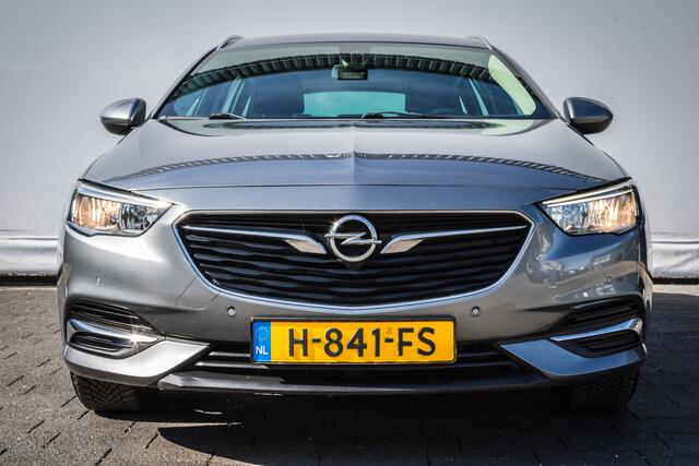 Opel INSIGNIA Sports Tourer 1.5 Turbo 165pk Business Executive Sportstoelen/ Lederen int./ Stoelverwarming/ Carplay/ Cruise control