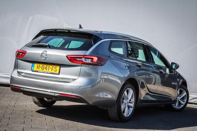 Opel INSIGNIA Sports Tourer 1.5 Turbo 165pk Business Executive Sportstoelen/ Lederen int./ Stoelverwarming/ Carplay/ Cruise control
