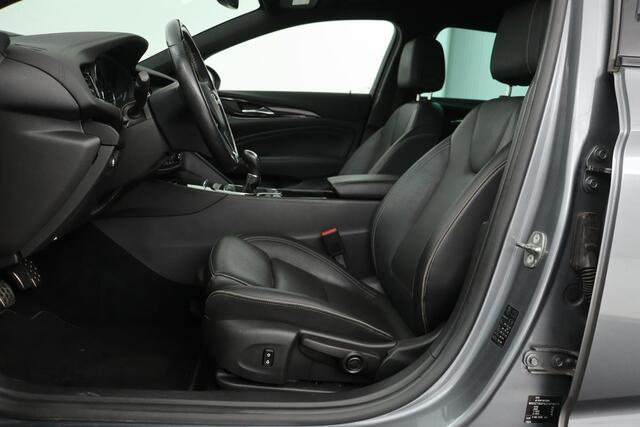 Opel INSIGNIA 1.6 CDTI Innovation | OPC Line | Leder | Stoel & stuurverwarming | Head-Up | Matrix LED | Carplay | Camera | Keyless | 20'' lichtmetalen velgen