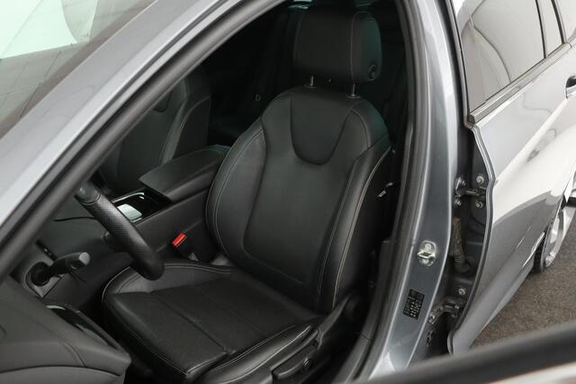 Opel INSIGNIA 1.6 CDTI Innovation | OPC Line | Leder | Stoel & stuurverwarming | Head-Up | Matrix LED | Carplay | Camera | Keyless | 20'' lichtmetalen velgen
