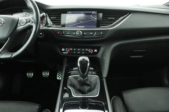 Opel INSIGNIA 1.6 CDTI Innovation | OPC Line | Leder | Stoel & stuurverwarming | Head-Up | Matrix LED | Carplay | Camera | Keyless | 20'' lichtmetalen velgen