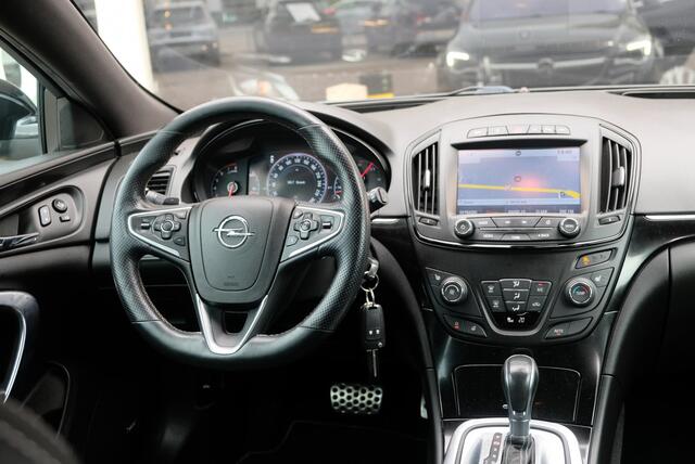 Opel INSIGNIA 2.8 T 325pk 4x4 Aut. OPC | Navi | Climate | Leder | 20" velgen | Bose | 2e eigenaar