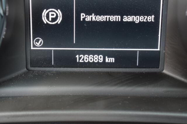 Opel INSIGNIA Sports Tourer 1.5 Turbo Business Executive