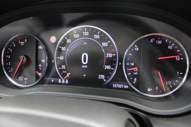 Opel INSIGNIA Grand Sport 1.5 Turbo Business Executive | Camera | Cruise control | Winter pack