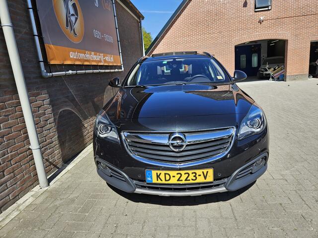 Opel INSIGNIA Country Tourer 1.6 T 2x4