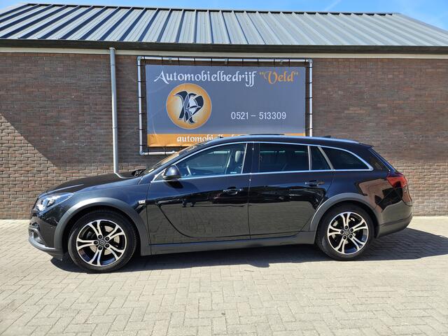 Opel INSIGNIA Country Tourer 1.6 T 2x4