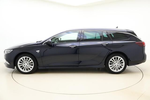 Opel INSIGNIA Sports Tourer 1.6 CDTI Business Executive | 136PK | AUTOMAAT | OPC-Line | Trekhaak | Dodehoek Detectie | Apple carplay & Android auto | AGR comfort stoelen | Elektrische Achterklep | Navigatie | Camera achter | Climate control | Winterpakket | Verwarmd vo