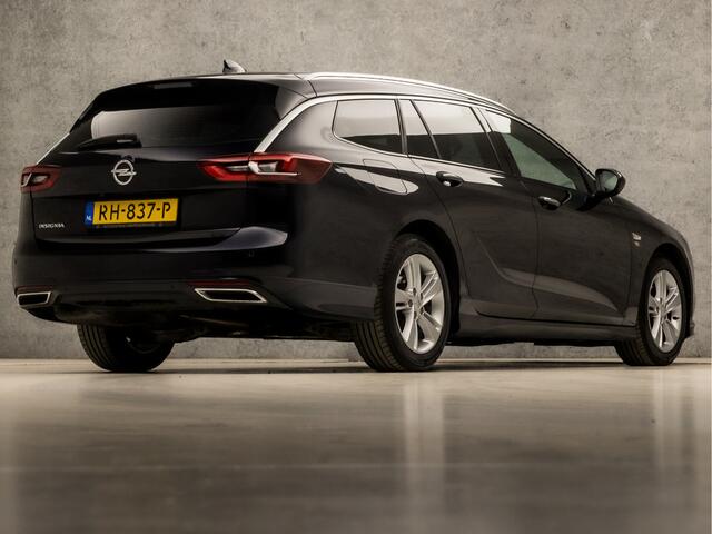 Opel INSIGNIA Sports Tourer 1.5 Turbo Sport 141Pk (APPLE CARPLAY, GROOT NAVI, CLIMATE, CAMERA, ADAPTIVE CRUISE, SPORTSTOELEN, STUURWIEL VERWARMD, GETINT GLAS, ZWART HEMEL, KEYLESS, NIEUWSTAAT)