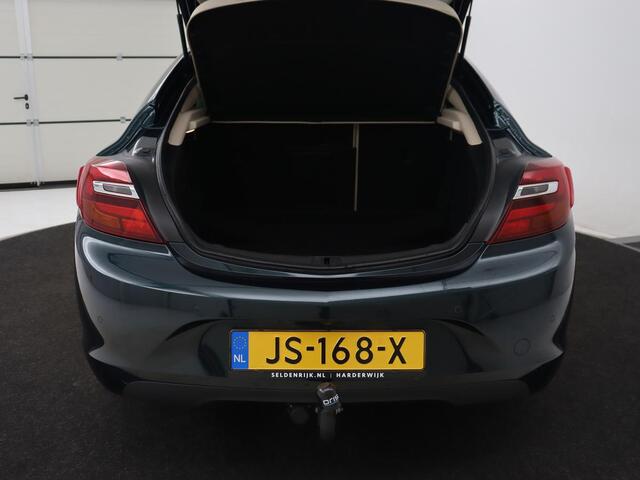 Opel INSIGNIA 1.4 Turbo Business Executive | Schuifdak | Leder | Trekhaak | Stoelverwarming | Xenon | Camera | Navigatie | Keyless | Comfortstoelen | Climate control | Dodehoek detectie