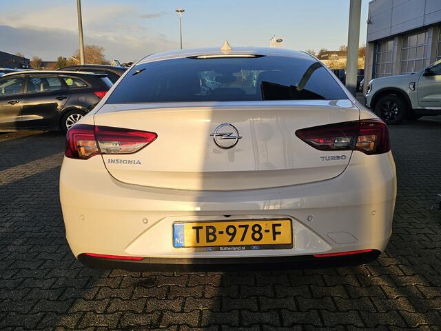 Opel INSIGNIA Grand Sport 1.5 Turbo Innovation Leder | Stuurwielverwarming | verwarmde stoelen v + a | afneembare trekhaak | Panoramadak | Zeer luxe uitvoering! Etc.