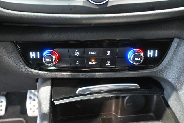 Opel INSIGNIA Grand Sport 1.5 Turbo Business Executive Clima Navigatie Goed Onderhouden! Inruil Mogelijk!