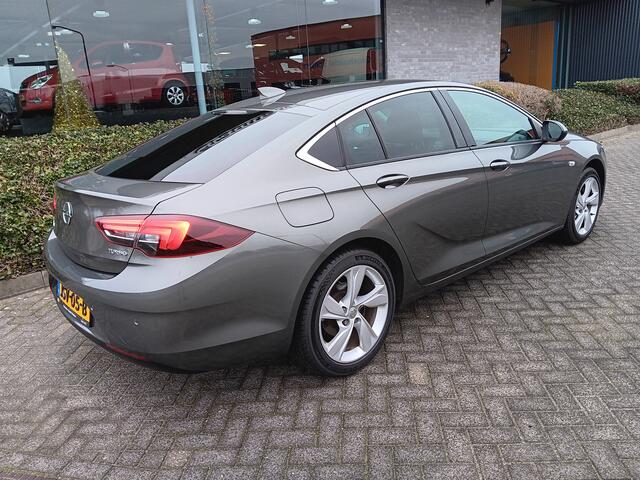 Opel INSIGNIA Grand Sport 1.5 Turbo Online Edition Automaat, 18" LMV, Navi, Clima, etc. etc. incl. 12 maanden BOVAG