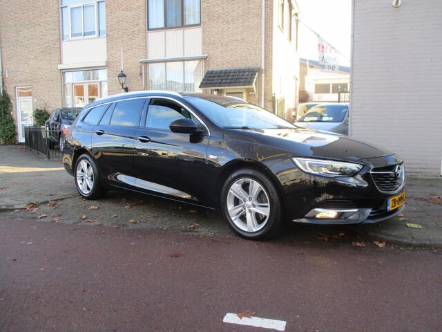 Opel INSIGNIA Sports Tourer 1.5 Turbo Innovation / AUTOMAAT / AIRCO / NAVI / NW-STAAT / 160dkm