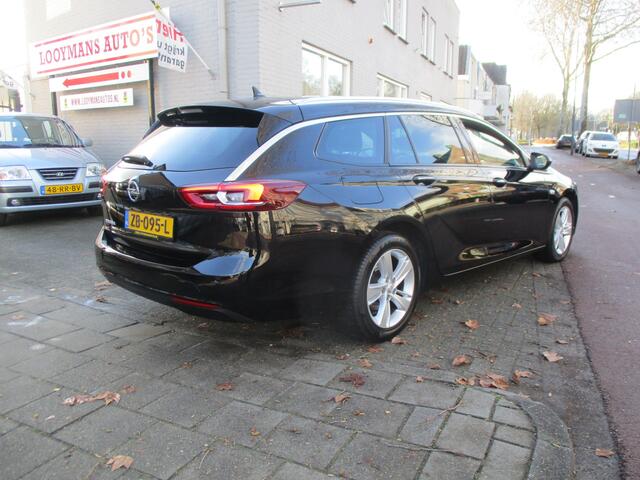 Opel INSIGNIA Sports Tourer 1.5 Turbo Innovation / AUTOMAAT / AIRCO / NAVI / NW-STAAT / 160dkm