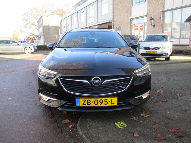 Opel INSIGNIA Sports Tourer 1.5 Turbo Innovation / AUTOMAAT / AIRCO / NAVI / NW-STAAT / 160dkm