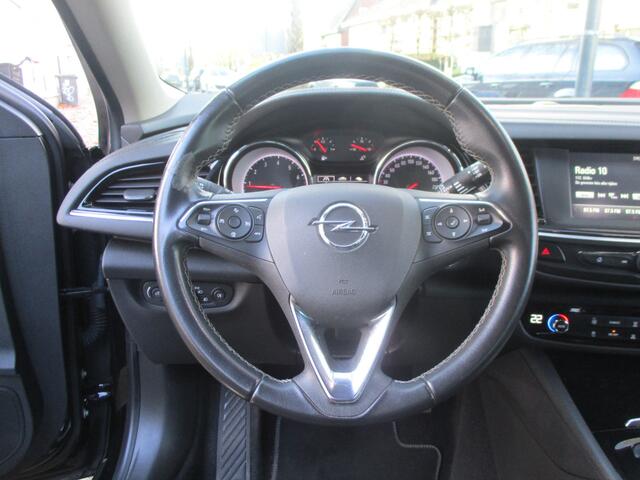 Opel INSIGNIA Sports Tourer 1.5 Turbo Innovation / AUTOMAAT / AIRCO / NAVI / NW-STAAT / 160dkm