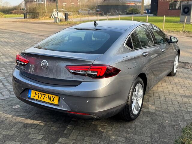 Opel INSIGNIA HB 1.5T 165pk autom Bns Exe ecc,1/2leer,lmv,navi,pdc