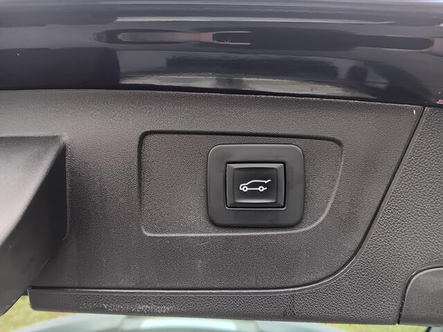 Opel INSIGNIA Sports Tourer 1.5 Turbo Innovation AUTOMAAT, 18" LMV, Navi, Clima, etc. etc. incl. 12 maanden BOVAG