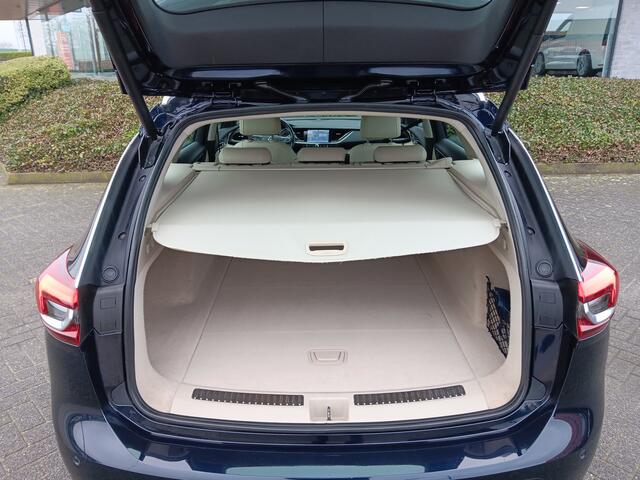 Opel INSIGNIA Sports Tourer 1.5 Turbo Innovation AUTOMAAT, 18" LMV, Navi, Clima, etc. etc. incl. 12 maanden BOVAG