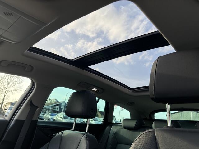 Opel INSIGNIA Sports Tourer 1.5 Turbo Automaat Innovation Trekhaak / Panoramadak / All-Seasons