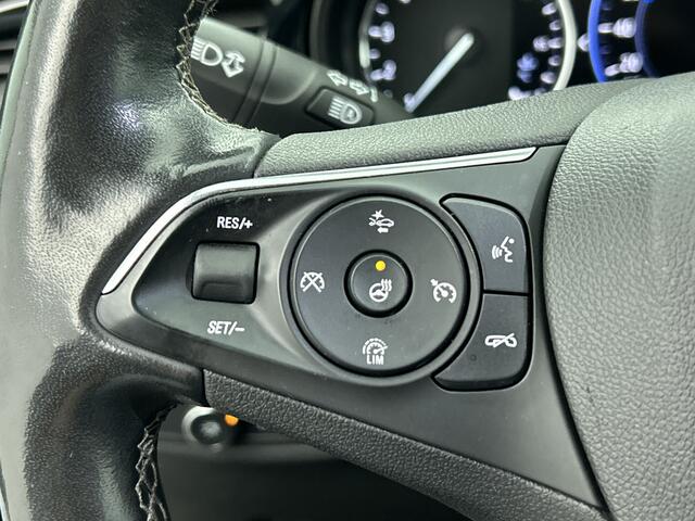 Opel INSIGNIA Sports Tourer 1.5 CDTI 123PK Business Elegance / Leder / Trekhaak / Camera / Stoel-Stuurverwarming / Xenon / Airco-ecc. / Apk 01-2027