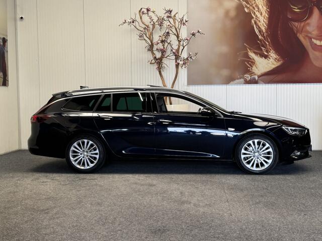 Opel INSIGNIA SPORTS TOURER 1.6 CDTI INNOVATION PANORAMADAK LEDER STOEL KOELING EN VERWARMING NAVIGATIE ADAPTIVE CRUISE CONTROL RIJSTROOKSENSOREN DODEHOEKSENSOREN KEYLESS GO 360 CAMERA ZEER MOOI !!