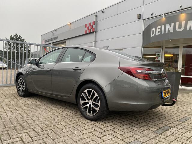 Opel INSIGNIA 1.6 Turbo 170 PK Edition Navigatie, Climate contr, Trekhaak, Nieuwstaat..!!