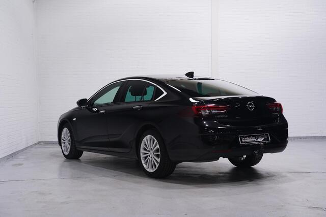 Opel INSIGNIA Grand Sport 1.5 Turbo Innovation 1e eigen. NAP 18"-lmv navigatie camera matrix-koplampen grootlicht-assist half lederen bekleding sportstoelen private-glas DAB keyless entry/start climate-controlle cruise-controlle