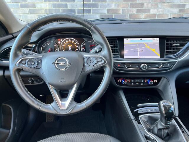 Opel INSIGNIA 1.5 T INNOVATION HEAD-UP - NAVI - CAMERA - TREKH.