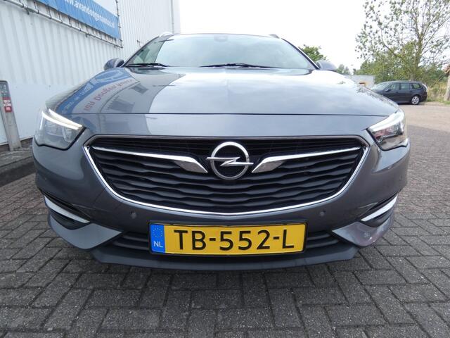 Opel INSIGNIA Sports Tourer 1.5 TURBO BUSINESS AUTOMAAT,ACC,Navi,Trhaak