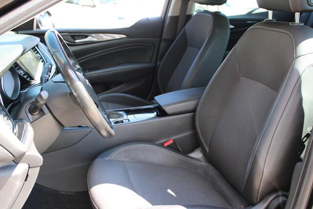 Opel INSIGNIA Grand Sport 1.5 Turbo Business Executive