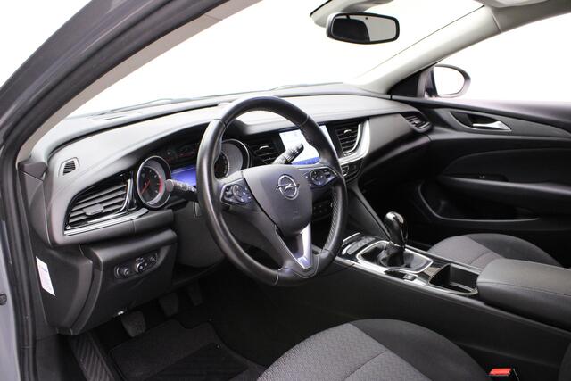 Opel INSIGNIA Sp. Tourer 1.5 T Online Edition | Camera | Trekhaak | Blind Spot | Navi Full | Climate