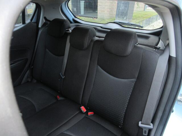 Opel KARL navigatie AIRCO