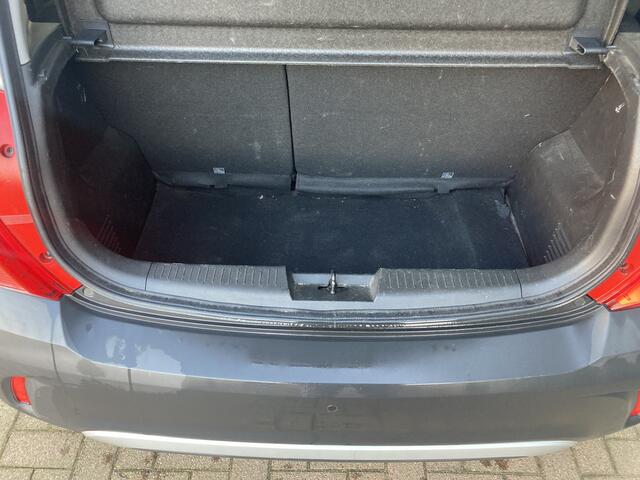 Opel KARL 1.0 75pk Rocks Online Edition NAVI/CARPLAY/CRUISE/PDC/15INCH