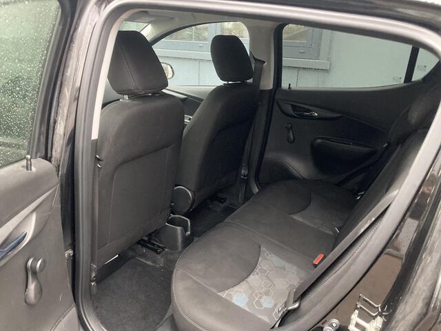 Opel KARL 1.0 Automaat Rocks Online Edition NAVI/CARPLAY/CRUISE/PDC/15INCH