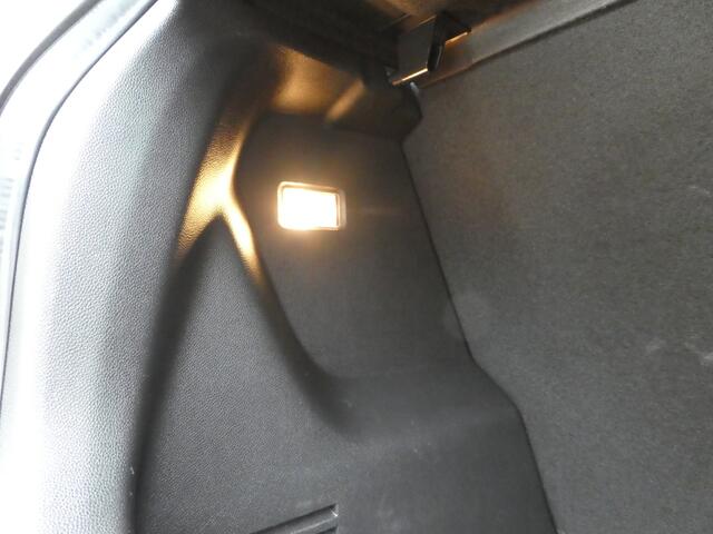 Opel KARL 1.0 ecoFLEX Innovation Automaat, Clima, Half lederen bekleding