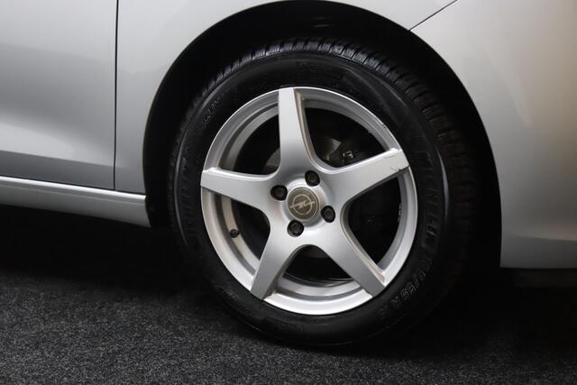 Opel KARL 1.0 ecoFLEX Edition | Cruise-control | Airco | All-season Banden | LM Velgen 15 Inch