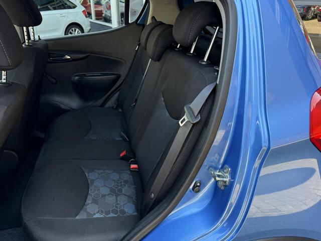 Opel KARL 1.0 Rocks Online Edition / Airco/ Navigatie/ Appel carplay/ Cruise/ PDC/ LED/ LMV