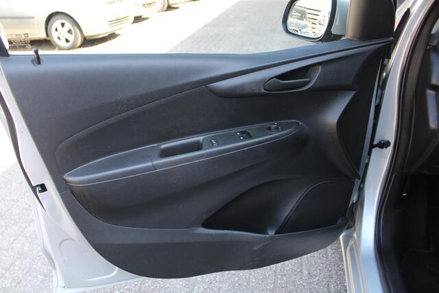 Opel KARL 1.0 ecoFLEX Airco, Boordcomputer, Cruise control, Elektrische ramen voor, Multifunctioneel stuurwiel, Centrale deurvergrendeling, Radio