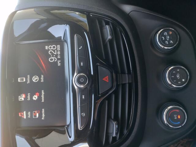 Opel KARL 1.0 Rocks Online Edition