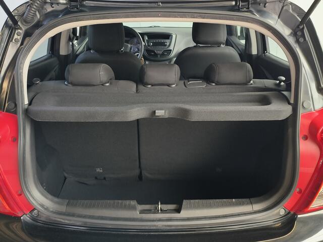 Opel KARL 1.0 ecoFLEX Edition uit 2017 Rijklaar + 12 maanden Bovag-garantie Henk Jongen Auto's in Helmond, al 50 jaar service zoals 't hoort!