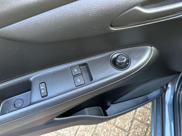 Opel KARL 1.0 ecoFLEX 120 Jaar Edition | Cruise | Bluetooth